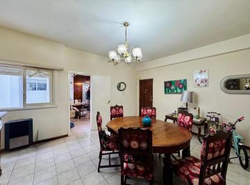 Departamento · 75m² · 3 Ambientes · Dto. 3 Amb. Lateral 75 m². - Centro