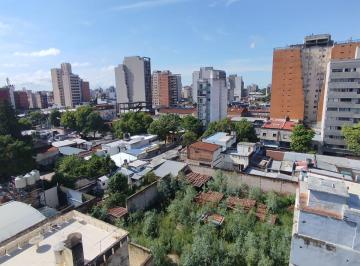 Departamento · 72m² · 4 Ambientes · Departamento Amplio en Zona Sur
