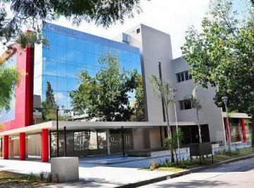 Garage · 15m² · 1 Cochera · Platinum Office Center, Seguridad 24hs