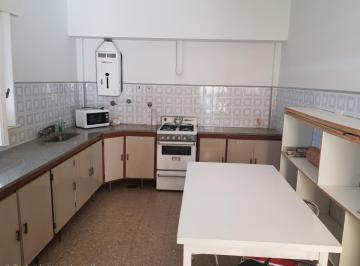 PH · 120m² · 4 Ambientes · Venta PH 4 Amb con Patio y Balcon Sin Expensas Gerli Lanus