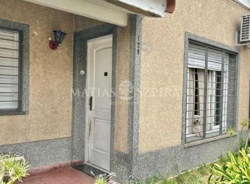 Casa · 166m² · 4 Ambientes · 1 Cochera · Venta Casa 4 Ambientes, Ideal Flia Numerosa, Aplio Patio, Apto Credito