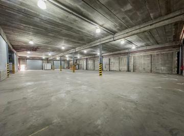 Depósito · 1200m² · 1 Ambiente · 5 Cocheras · Alquiler - Depósito - Moreno - Superficies de 400 m² a 1200 m²