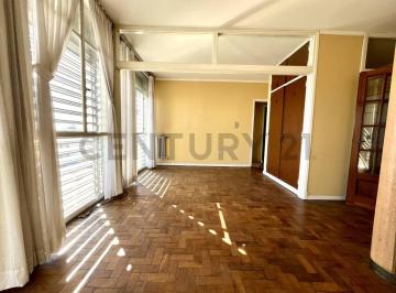 Departamento · 90m² · 4 Ambientes · Calle 61 E/ 7 y 8 - Departamento Al Frente en Venta de 3 Dorm. - La Plata