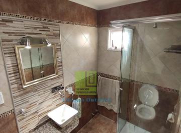 PH de 3 ambientes, Avellaneda · Departamento 2 Ambientes PH en Alquiler en Avellaneda