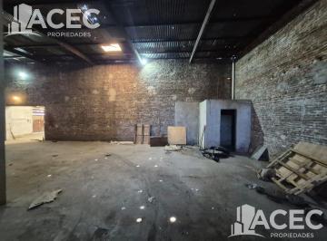 Bodega-Galpón · 200m² · 1 Ambiente · Venta / Permuta - Galpón - Barrio La Tablada