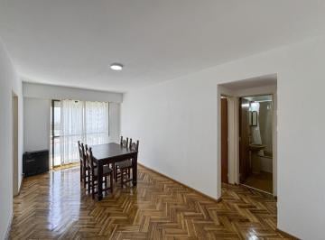 Departamento · 46m² · 2 Ambientes · Departamento de 1 Dormitorio con Cocina Separada en El Centro de Rosario