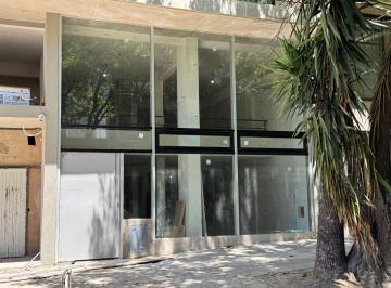 Local comercial , Saavedra · Local Doble Altura a m de Av Cabildo