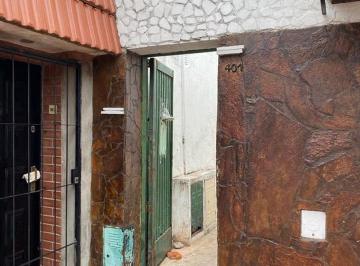 Departamento de 5 ambientes, Rosario · Vendo Dpto. Interno. barrio Ludueña Rosario. Gutemberg Al 400.