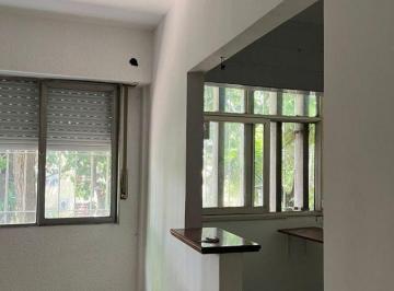Departamento · 52m² · 3 Ambientes · Vende - Departamento 3 Ambientes – Excelente Ubicacion - Apto Credito