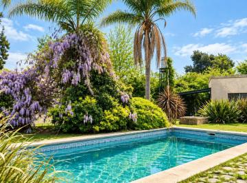 Casa · 210m² · 4 Ambientes · 1 Cochera · Venta Casa con Pileta Exaltación de La Cruz Cardales Cardales