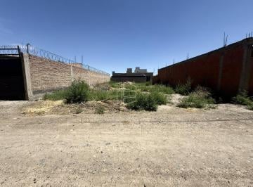 Terreno · 286m² · Venta - Lote Zona Residencial Mixto en Barrio Los Olivos - T105