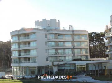 Foto1 · Apartamento en Venta con Renta 2 Dorm. 3 Baños