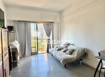 Departamento de 3 ambientes, Morón · Departamento 3 Ambientes en Venta. Haedo Centro Sur.