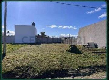 Terreno · 325m² · Lotes en Fincas Los Cerezos, Los Hornos