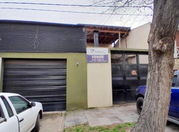 Casa de 2 ambientes, General Juan Madariaga · Casa con Galpón y Depósito