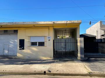 Casa · 147m² · 6 Ambientes · 3 Cocheras · 2 PH Mas Local. Venta en Block. Oportunidad
