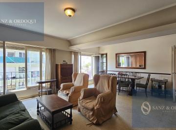 Departamento · 95m² · 3 Ambientes · Departamento en Centro · 3 Dorm, 95 m², Frente