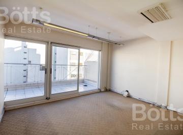 Oficina comercial · 170m² · 7 Ambientes · 1 Cochera · 7 Amb, Luminosa y Espaciosa, Cochera.