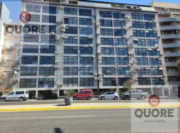 Oficina comercial · 73m² · 6 Ambientes · 2 Cocheras · Oficina en Neuquen