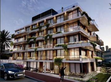 Departamento · 44m² · 2 Ambientes · 1 Cochera · Apartamento - Península