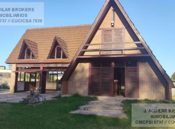 Quinta vacacional · 189m² · 5 Ambientes · 4 Cocheras · Venta - Casa Alpina en Francisco Álvarez
