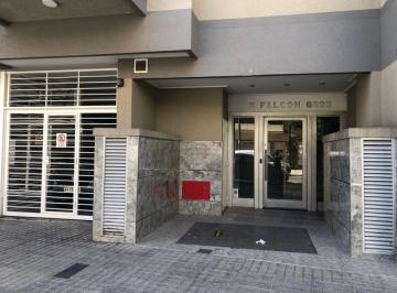 Departamento de 2 ambientes, Liniers · Venta - Oportunidad - Liniers - 2 Amb. Cochera y Terraza Propia