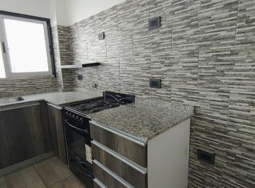 Departamento · 66m² · 4 Ambientes · Venta Departamento de 4 Amb, Estado a Estrenar, con Excelente Ubicación en Villa Luro