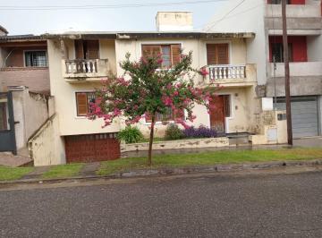 Casa de 6 ambientes, Córdoba · Casa de Excelente Nivel