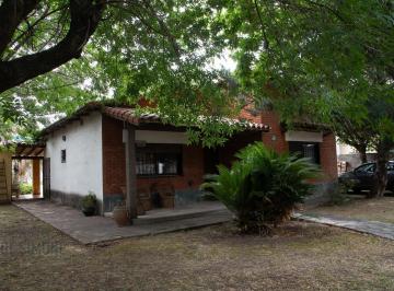 Quinta vacacional · 107m² · 3 Ambientes · 1 Cochera · Quinta en Venta en Paso del Rey