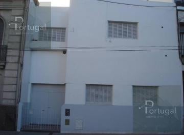 Casa · 360m² · 15 Ambientes · Casa en Centro