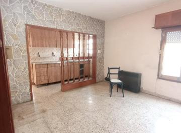 Casa · 120m² · 3 Ambientes · 3 Cocheras · Casa en Venta - 2 Dorm. 2 Baños - Tristán Suarez