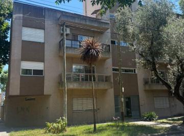 Departamento de 2 ambientes, Quilmes · Departamento 2 Ambientes con Balcón y Terraza Propia – Apto Crédito