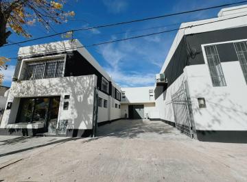 Oficina comercial · 628m² · Importante Propiedad en Venta