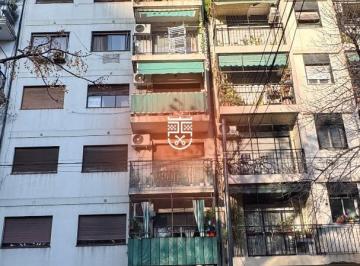 Departamento · 29m² · 2 Ambientes · Apto Crédito - Ver Video - Piso Alto - 2 Amb. Interno y Luminoso