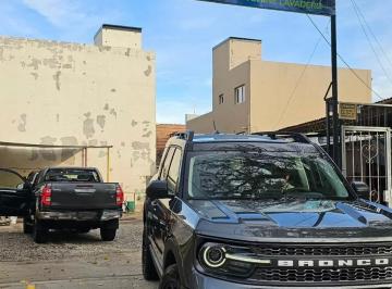 Local comercial · 288m² · 2 Ambientes · Fondo de Comercio en Venta