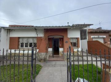Casa · 50m² · 2 Ambientes · Venta en Block 2 Casas 1 Casa Al Frente y Otra Al Fondo Moreno 9100