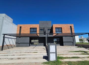 PH · 187m² · 5 Ambientes · 2 Cocheras · Duplex en Prados de Manantiales (3 Dorm.)