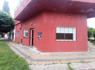 Casa de 2 ambientes, Avellaneda · Alquilo Casa 2 Amb Al Frente en Wilde