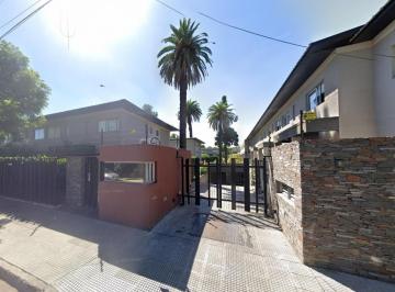 Casa · 100m² · 4 Ambientes · Casa en Venta - 3 Dorm. 3 Baños - Morón