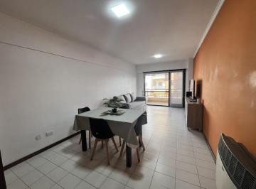 Departamento · 55m² · 2 Ambientes · 1 Cochera · Alquiler Temporario - Departamento 2 Ambientes con Balcon, Cochera y Excelente Ubicacion - Barrio La