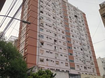 Departamento de 2 ambientes, Congreso · Alquilo Depto 2 Amb. Comunicarse Whatsapp Lc Brokers Inmob.