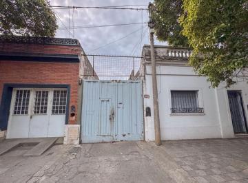 Casa · 430m² · 3 Ambientes · Casa - Talleres Oeste