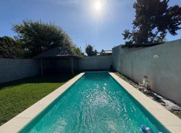 Casa de 3 ambientes, La Plata · Casa en Venta - Calle 619 6 Bis y 7, La Plata