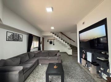 Casa de 6 ambientes, La Plata · Casa en Venta - Calle 48 Esquina 20, La Plata