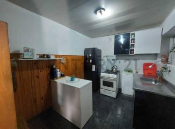 Casa · 129m² · 5 Ambientes · 1 Cochera · Casa en Venta. Barrio Matheu. Rosario