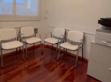 Oficina comercial de 1 ambiente, La Plata · Oficina en Venta - Calle 8 E/ 48 y 49, La Plata