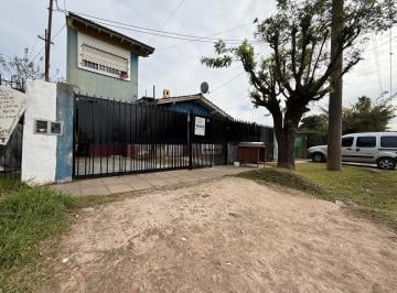 Casa · 350m² · 6 Ambientes · 1 Cochera · Casa en Venta en Paso del Rey