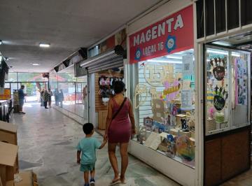 Local comercial · 21m² · Venta Local en Galeria Zona Muy Comercial.