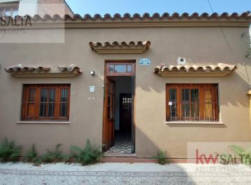 Casa · 160m² · 7 Ambientes · Casa en Capital