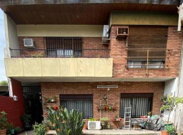 PH · 170m² · 6 Ambientes · PH en Venta - 5 Dorm. 2 Baños - Mataderos